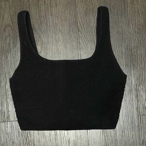 Aritzia Babaton crop tank